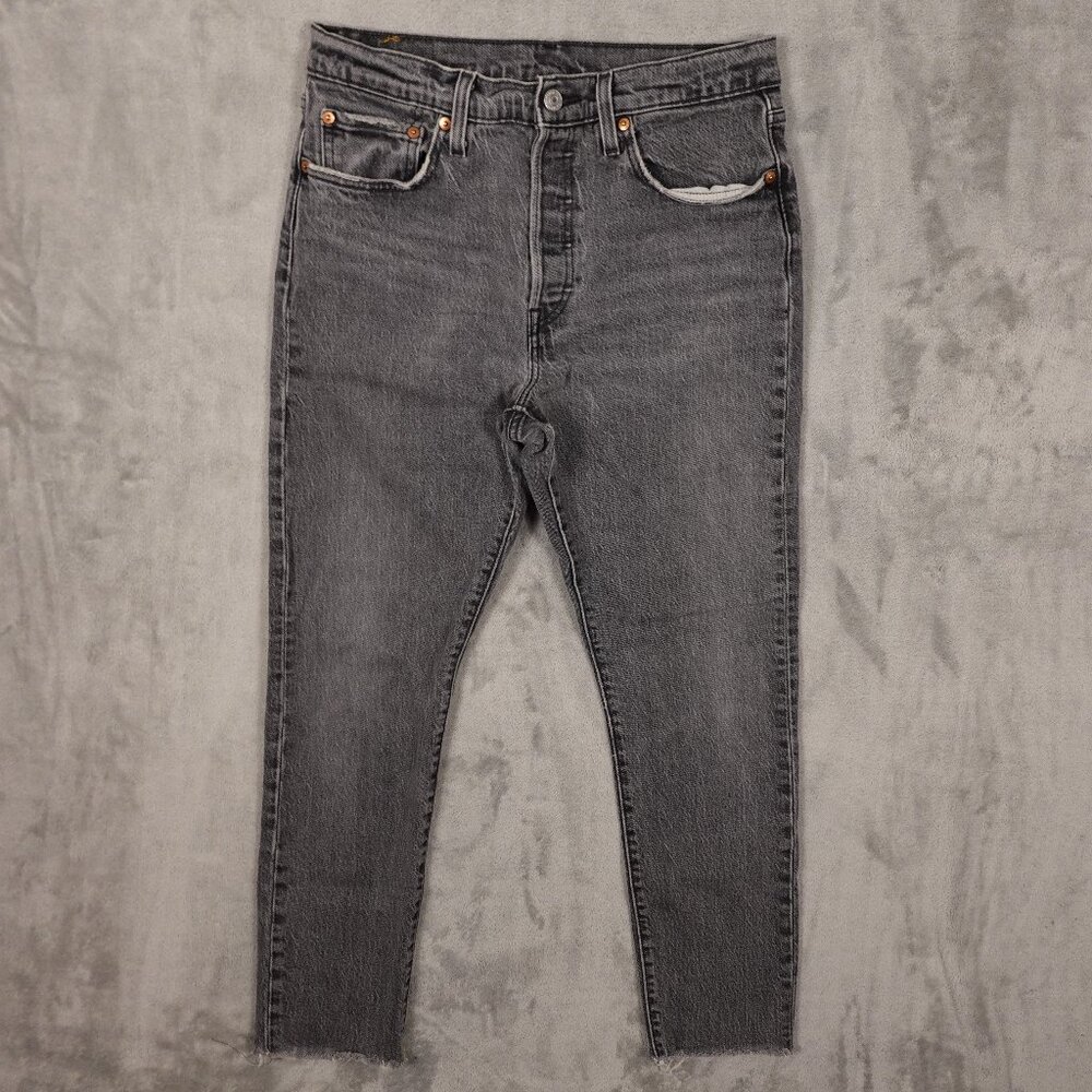 Levi’s 501 Skinny Jeans Women’s 29x28 Gray Button Fly Raw‎ Hem Denim